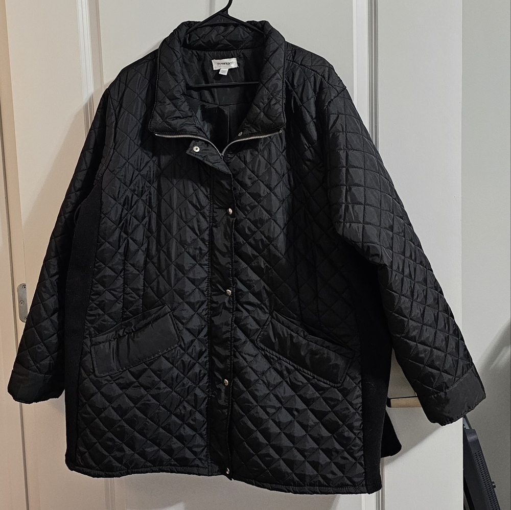 Black Avenue Quilted Jacket Size 30/32
